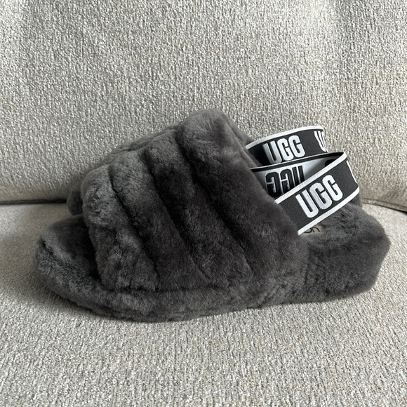 UGG Shoes - UGG Fluff Yeah Slides. Great condition. Size 7.